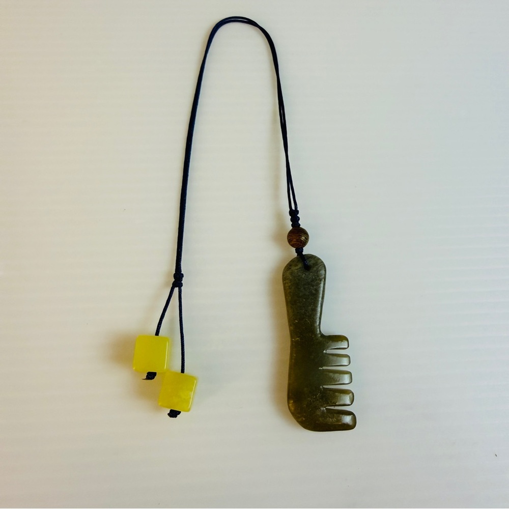 Brown jade comb with yellow cubic jade Pendant bookmark bag charm